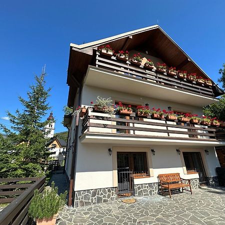 Holiday Home Skalka Myto pod Dumbierom Exterior photo