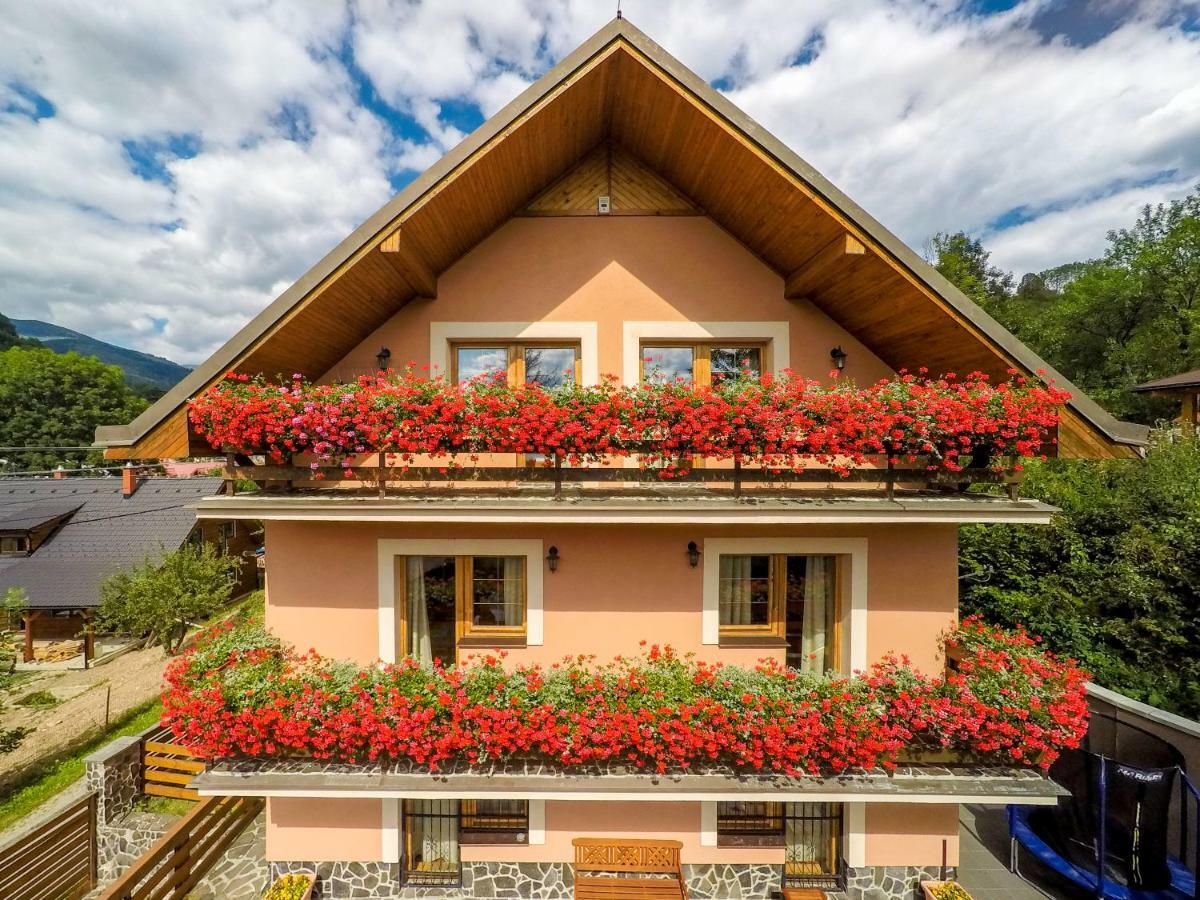 Holiday Home Skalka Myto pod Dumbierom Exterior photo