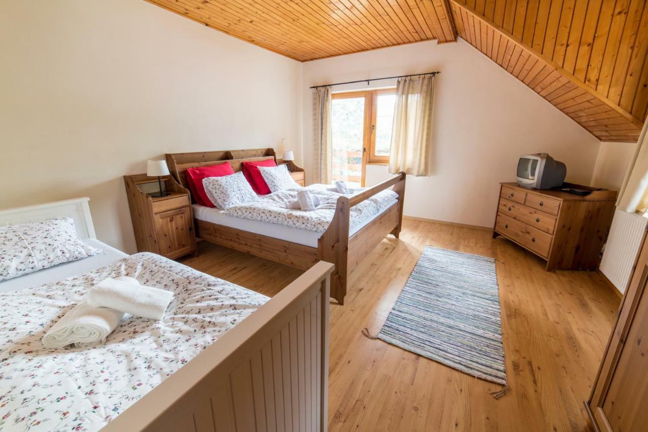 Holiday Home Skalka Myto pod Dumbierom Exterior photo