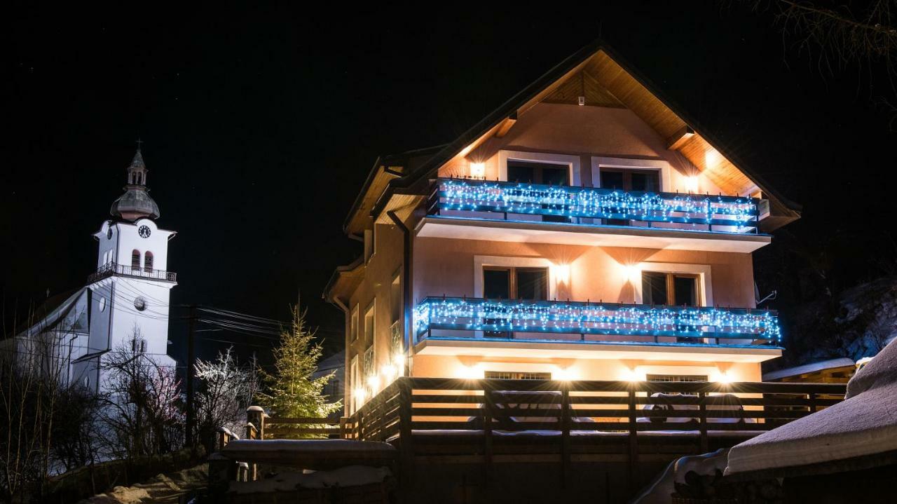Holiday Home Skalka Myto pod Dumbierom Exterior photo